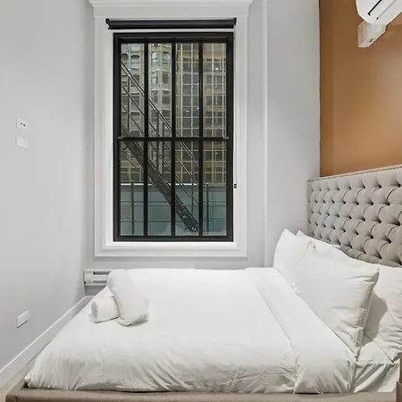The Plymouth Chicago 4-Br Apartment In Printers Row - Free Parking, Gym & Rooftop