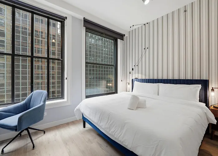 The Plymouth Chicago 4-Br Apartment In Printers Row - Free Parking, Gym & Rooftop Aparthotel 3*