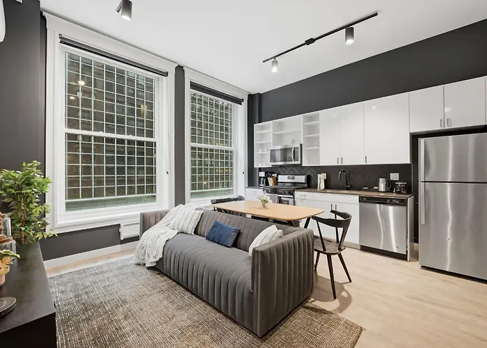 The Plymouth Chicago 4-Br Apartment In Printers Row - Free Parking, Gym & Rooftop 3* Chicago