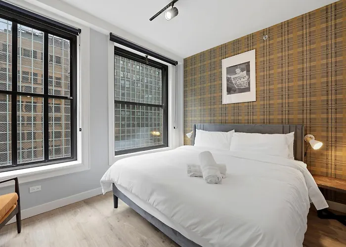 The Plymouth Chicago 4-Br Apartment In Printers Row - Free Parking, Gym & Rooftop 3* Chicago