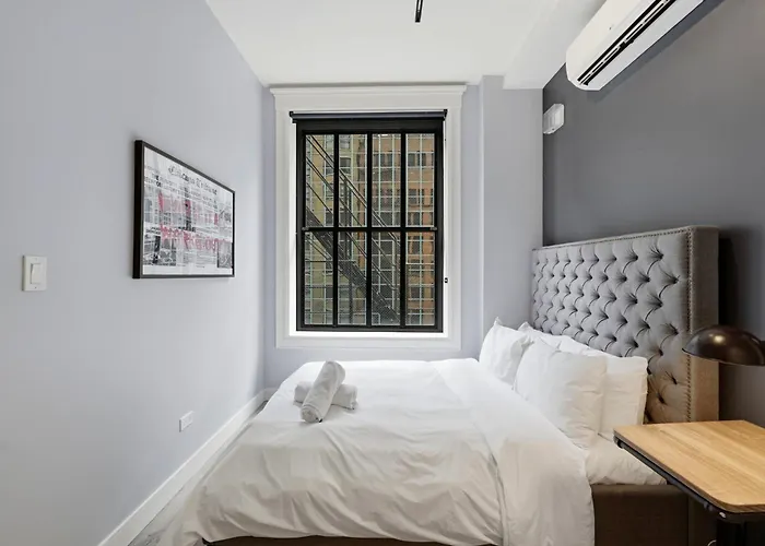 The Plymouth Chicago 4-Br Apartment In Printers Row - Free Parking, Gym & Rooftop 3* Chicago