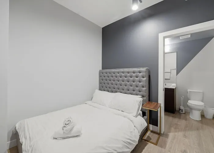 Aparthotel The Plymouth Chicago 4-Br Apartment In Printers Row - Free Parking, Gym & Rooftop 3*