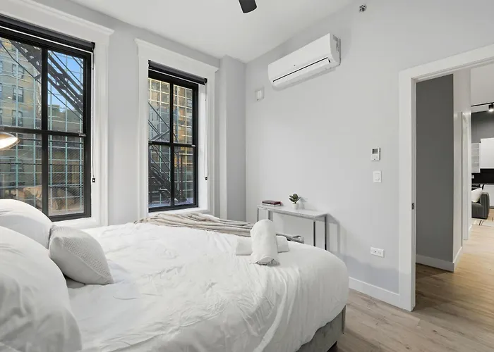 Aparthotel The Plymouth Chicago 4-Br Apartment In Printers Row - Free Parking, Gym & Rooftop Chicago