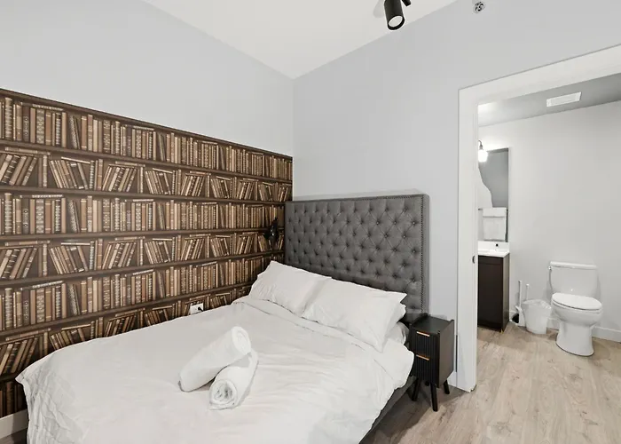 Aparthotel The Plymouth Chicago 4-Br Apartment In Printers Row - Free Parking, Gym & Rooftop 3*