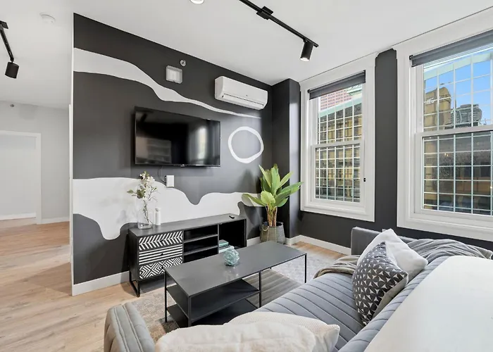 Aparthotel The Plymouth Chicago 4-Br Apartment In Printers Row - Free Parking, Gym & Rooftop 3*