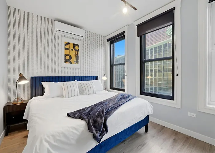 The Plymouth Chicago 4-Br Apartment In Printers Row - Free Parking, Gym & Rooftop 3* Chicago